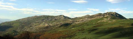 Figura 3. Afloramiento del Jurásico en la Sierra de Aralar en Gipuzkoa.