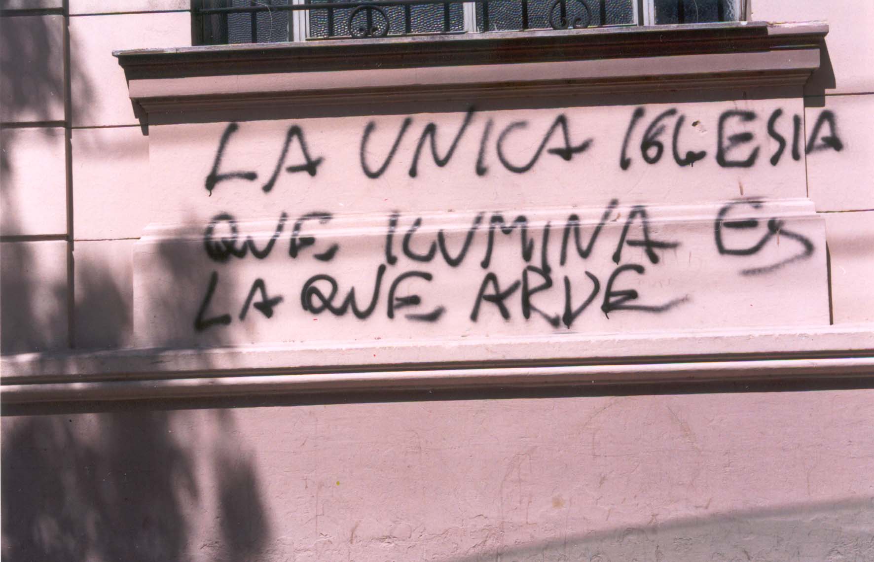 Figura 2. Sin palabras (2012).